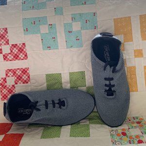 Archopedico Walking Shoe